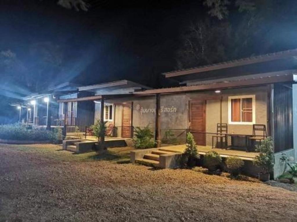 Umphangburiresort Екстер'єр фото